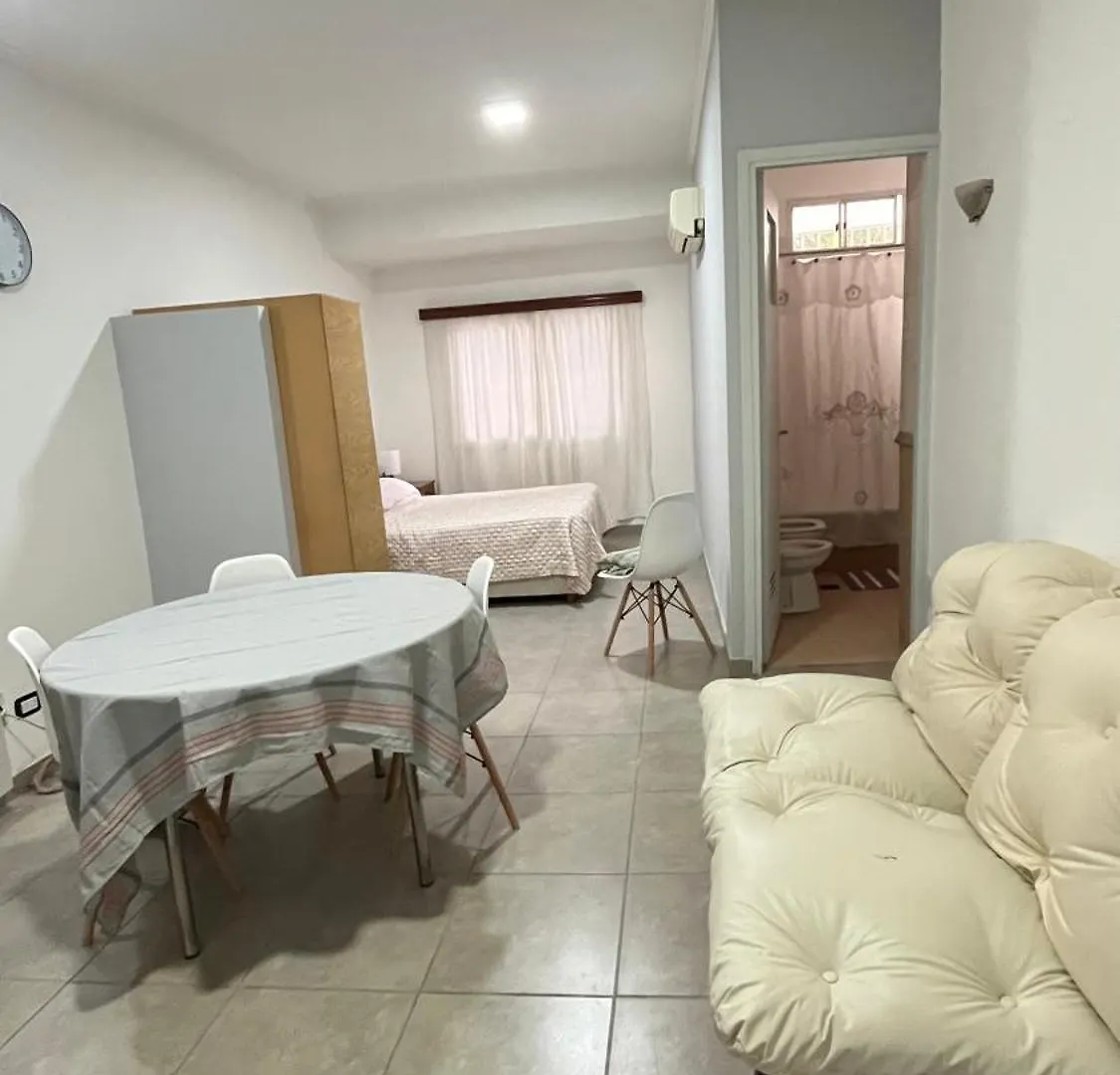 Justo Turistico Monoambiente Apartment Mendoza 0*,  Argentina